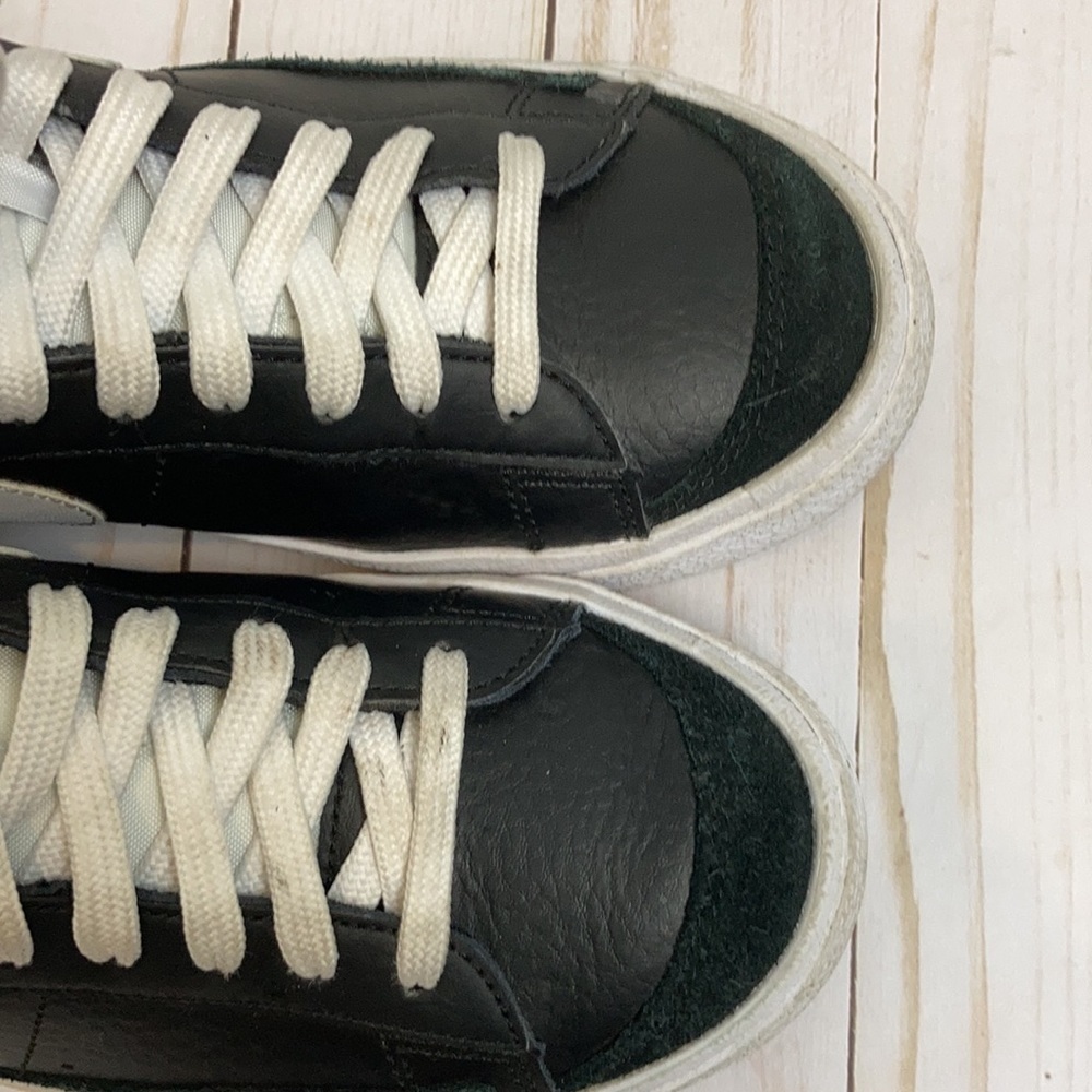 Nike Blazer Low '77 Suede Black/White-White Youth 6.5 streetwear Gym sportswear - Picture 11 of 14